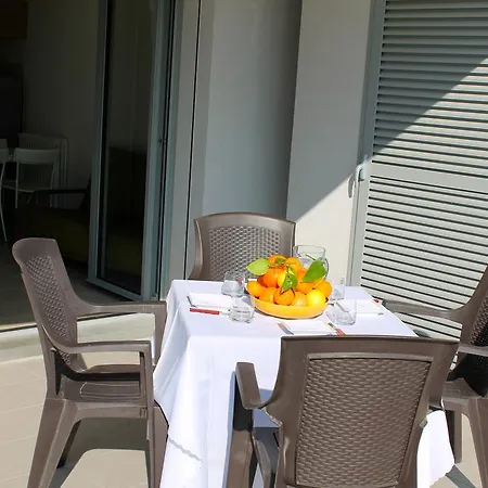 Giorgia * غرادو